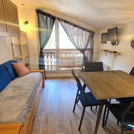 Pour 4 Personnes Avec Balcon, A 2 Pas Des Pistes Et Commerces, Coeur De Station, Modane - Fr-1-265-224