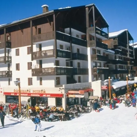 Apartment Pour 4 Personnes Avec Balcon, A 2 Pas Des Pistes Et Commerces, Coeur De Station, Modane - Fr-1-265-224 *